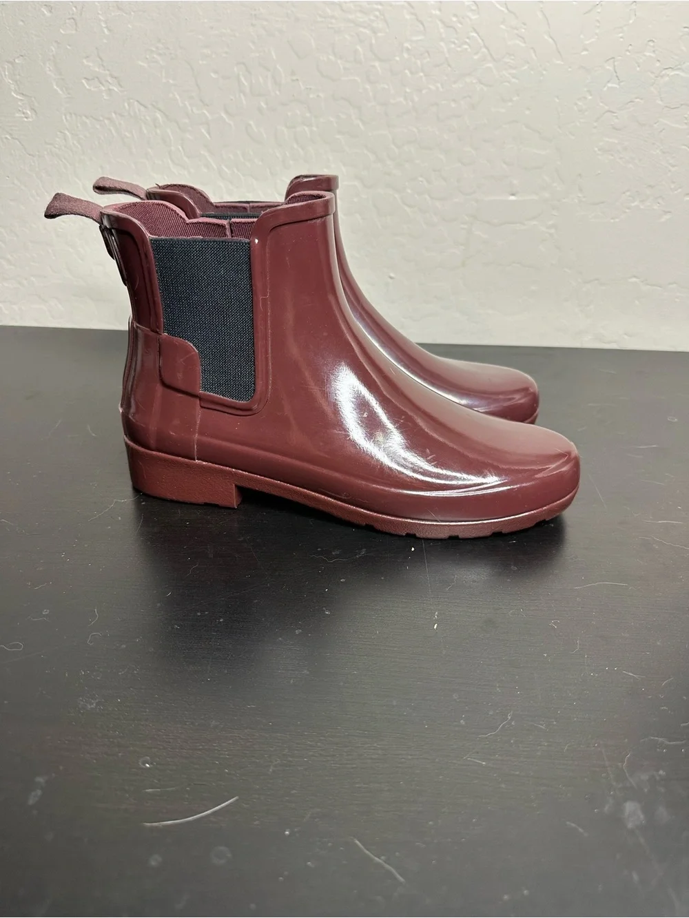 Hunter Chelsea Rain Ankle Boots in Burgundy